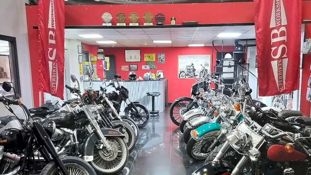 Superbikes Workshop Dubai Facility